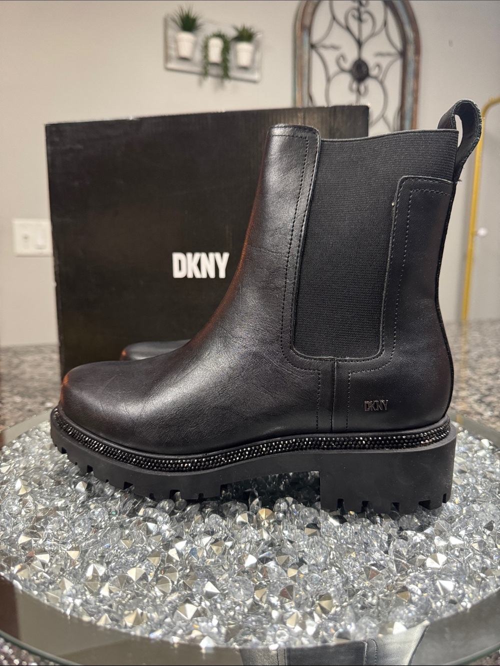 DKNY Rick Black Leather Lug-Sole slip pull on Chelsea Bootie NEW 7